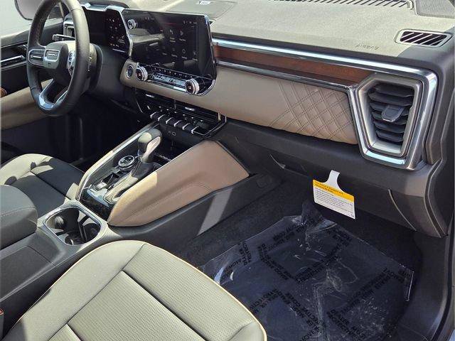 New 2026 GMC Canyon Denali w/ LPO, Denali Black Edition AWD/4WD image 19