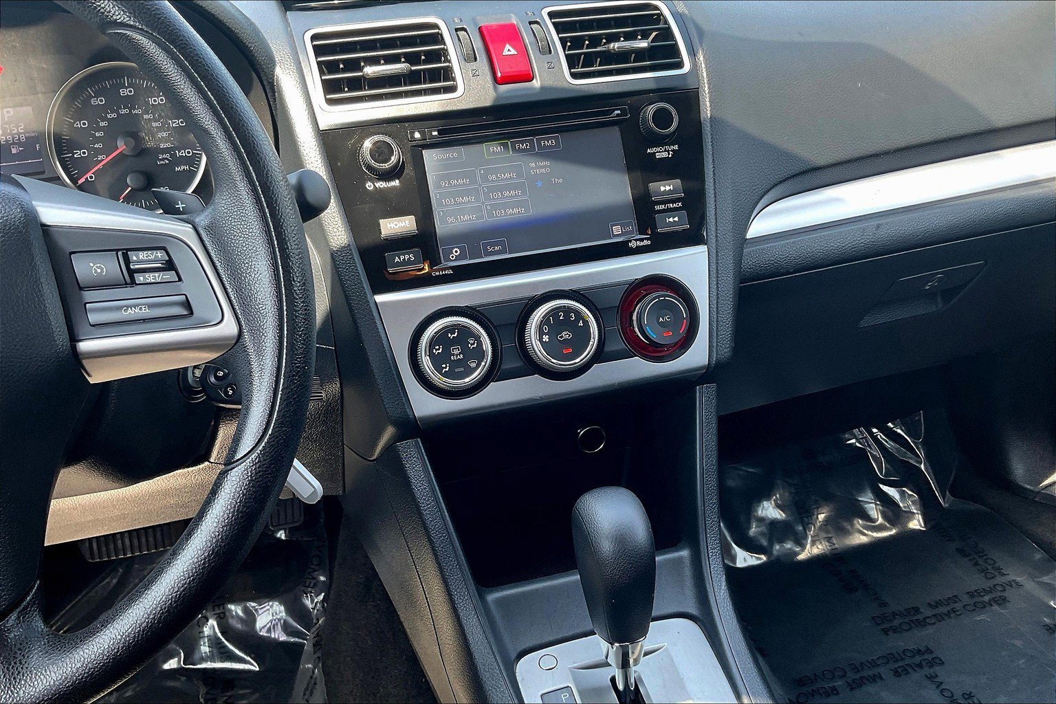 Used 2015 Subaru Crosstrek 2.0i Premium image 6