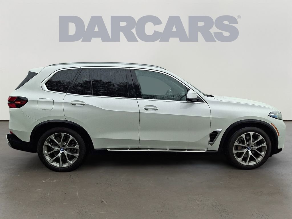 Used 2025 BMW X5 xDrive50e w/ Climate Comfort Package image 7