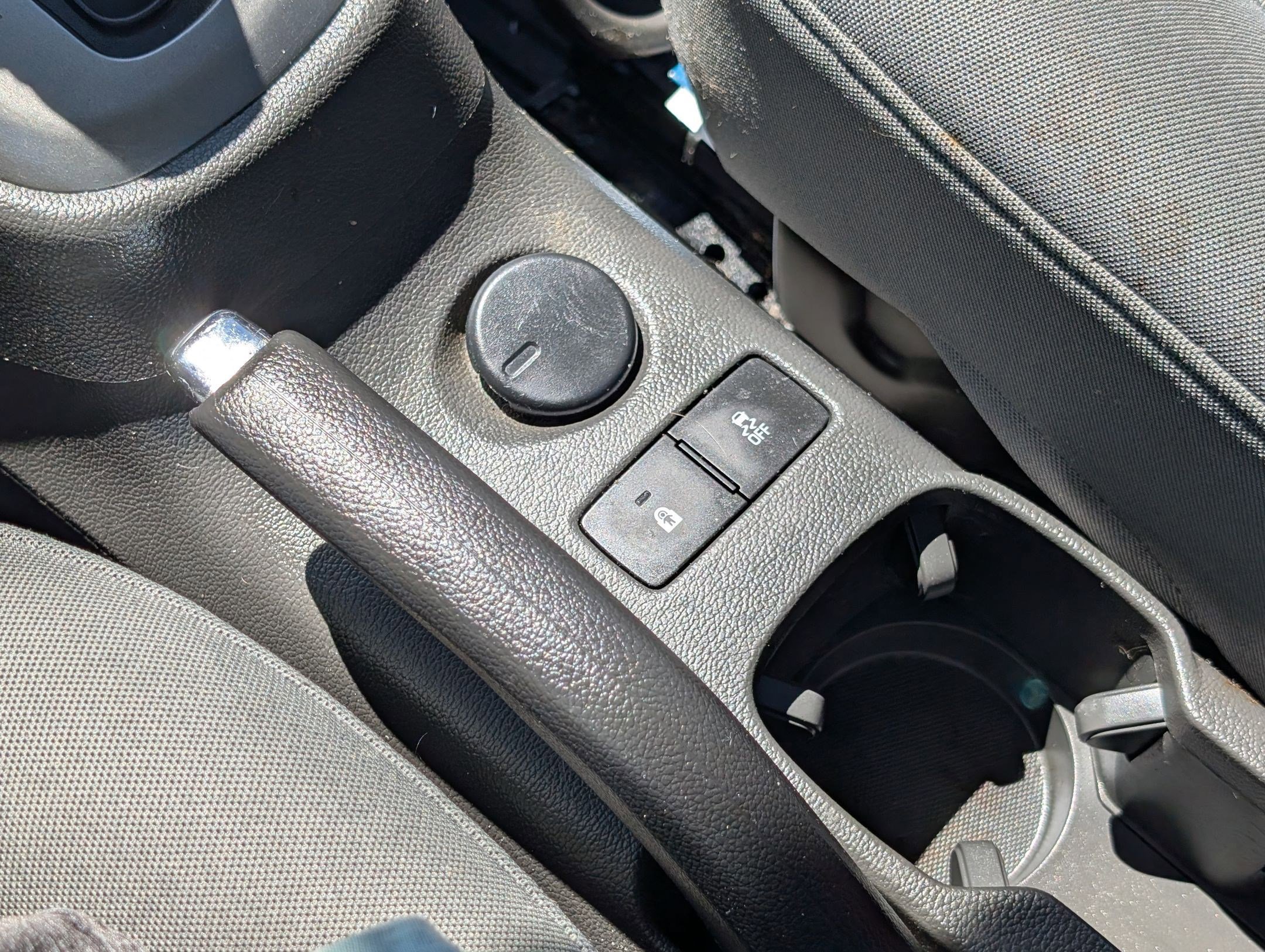 Used 2013 Chevrolet Sonic LT image 19