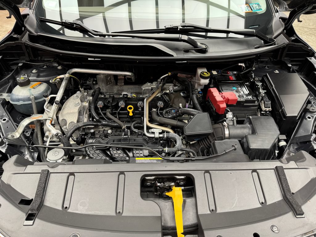 Used 2021 Nissan Rogue S AWD/4WD image 30