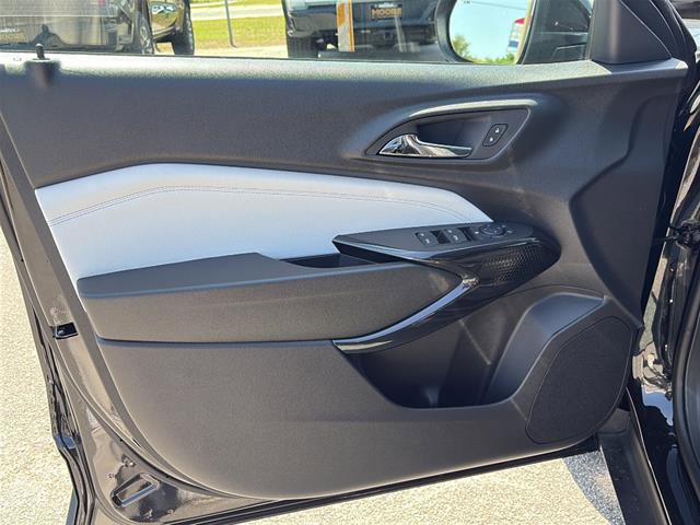 New 2026 Chevrolet Trax LT FWD image 27