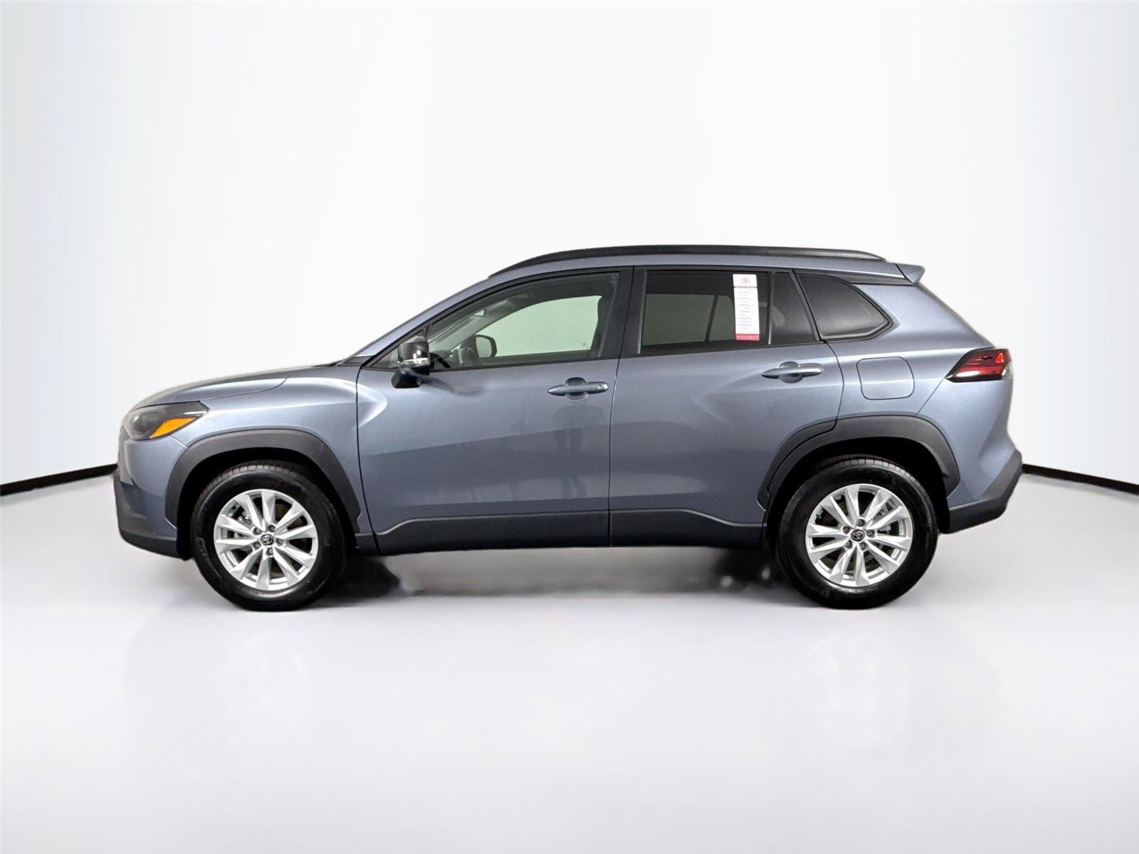Certified 2026 Toyota Corolla Cross LE FWD image 13