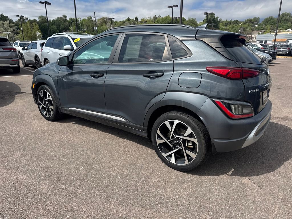 Used 2022 Hyundai Kona Limited w/ Cargo Package AWD/4WD image 12
