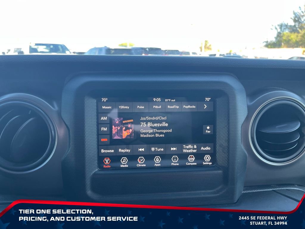 Used 2022 Jeep Wrangler Sport AWD/4WD image 21