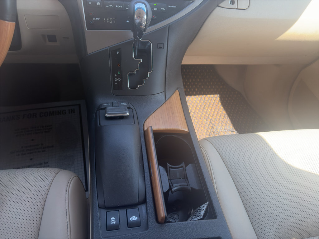 Used 2015 Lexus RX 450h AWD image 15