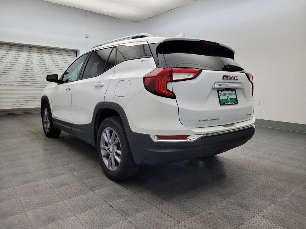 Used 2023 GMC Terrain SLT image 5