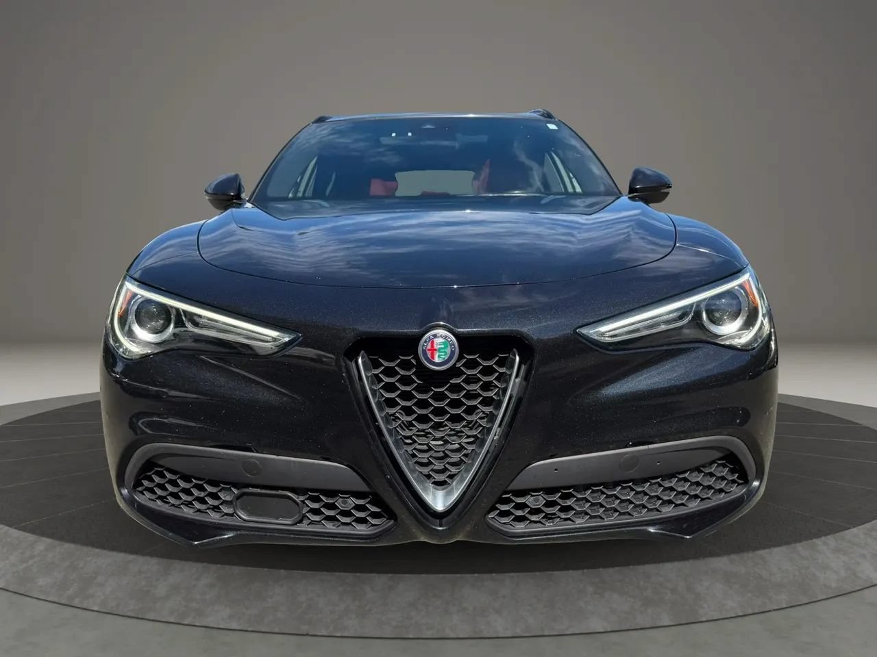 Used 2021 Alfa Romeo Stelvio Ti Sport AWD/4WD image 2
