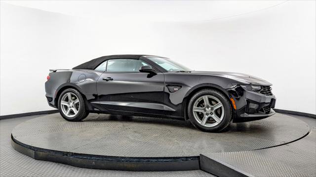 Used 2020 Chevrolet Camaro LT image 34