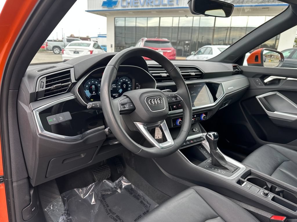 Used 2025 Audi Q3 2.0T Premium AWD/4WD image 25