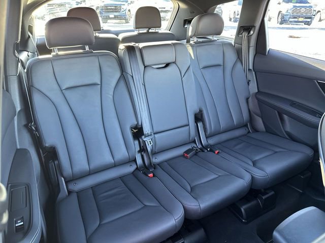 Used 2025 Audi Q7 3.0T Premium Plus image 28