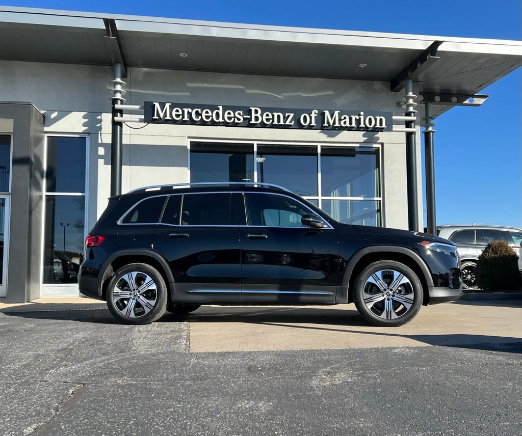 Certified 2024 Mercedes-Benz EQB 300 4MATIC image 1