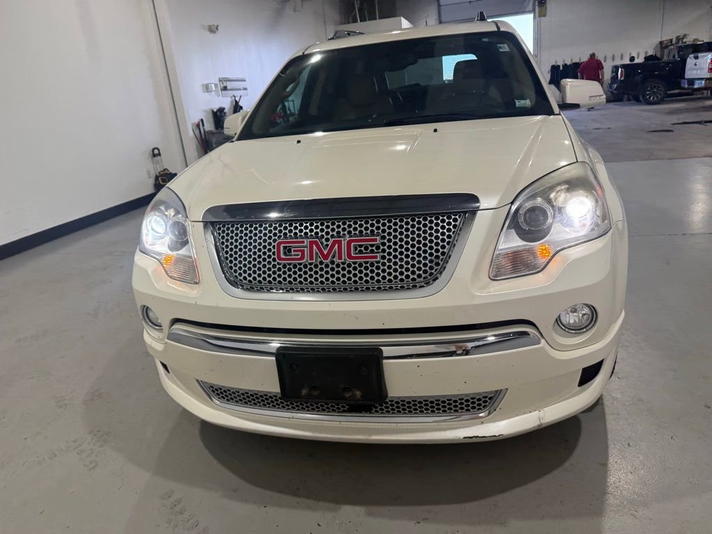 Used 2012 GMC Acadia Denali image 3