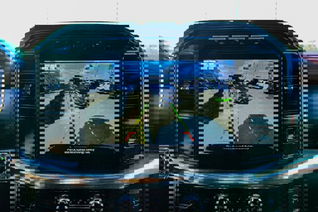 Used 2023 Ford F150 Lariat w/ Equipment Group 502A High image 27