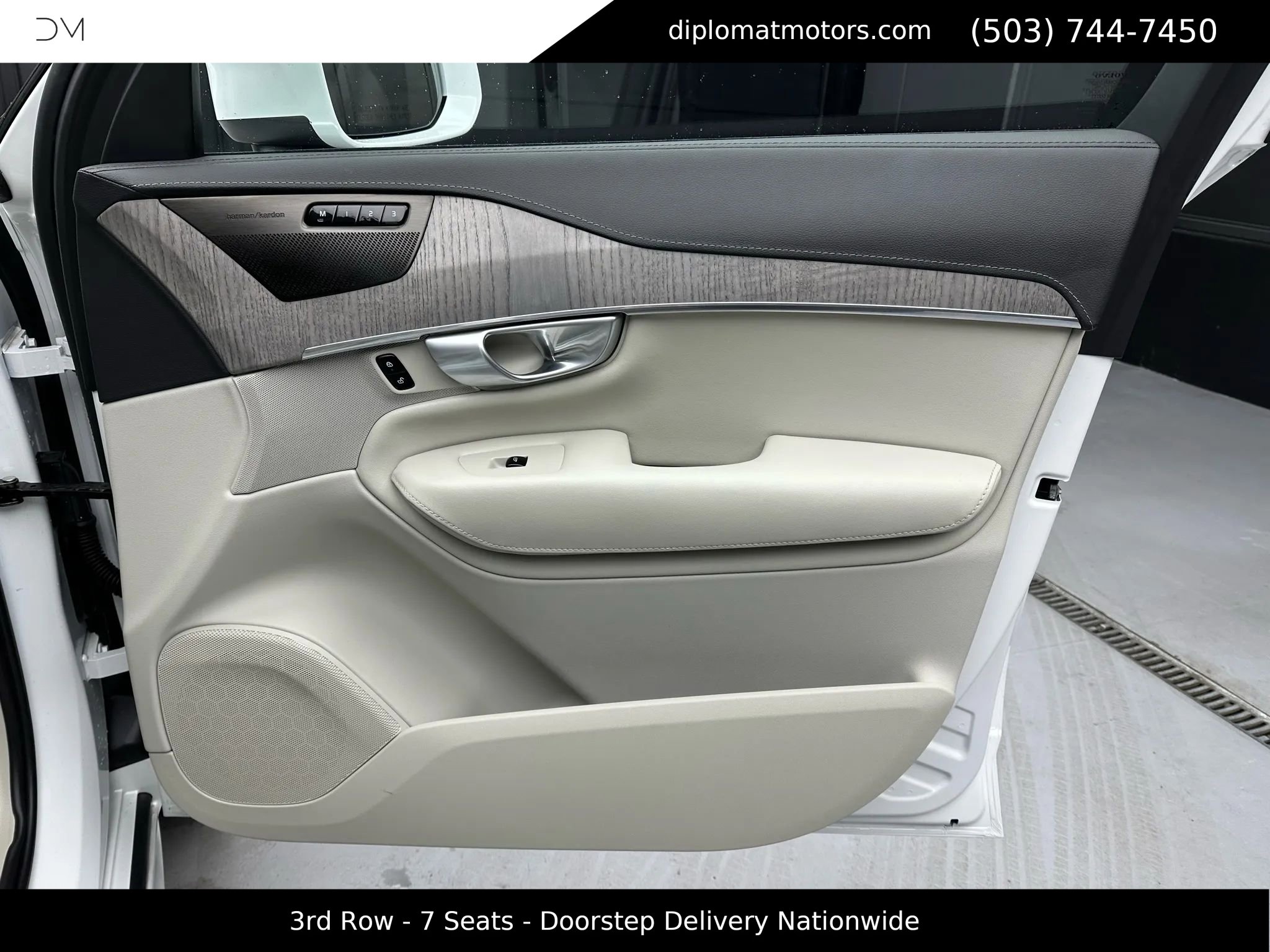 Used 2024 Volvo XC90 T8 Ultimate image 30