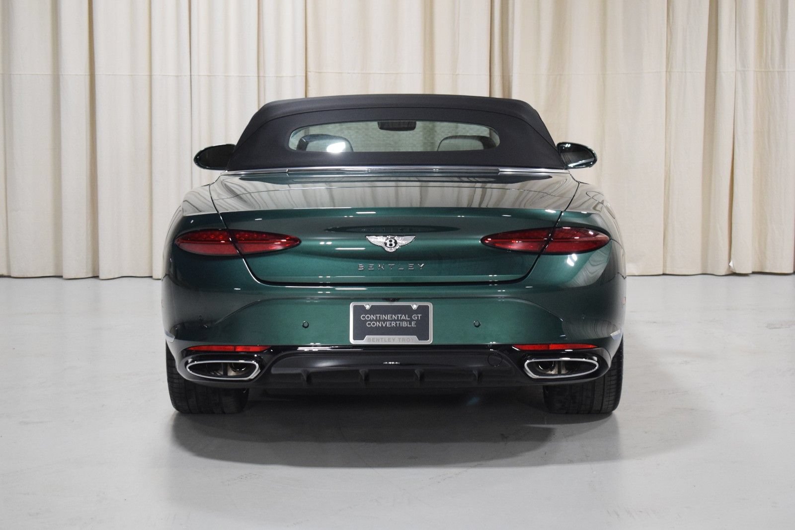 New 2026 Bentley Continental GTC AWD/4WD image 13