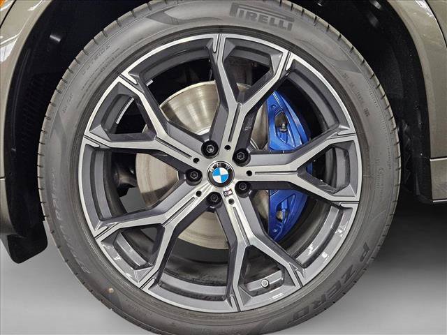 New 2027 BMW X6 xDrive40i w/ Climate Comfort Package AWD/4WD image 16