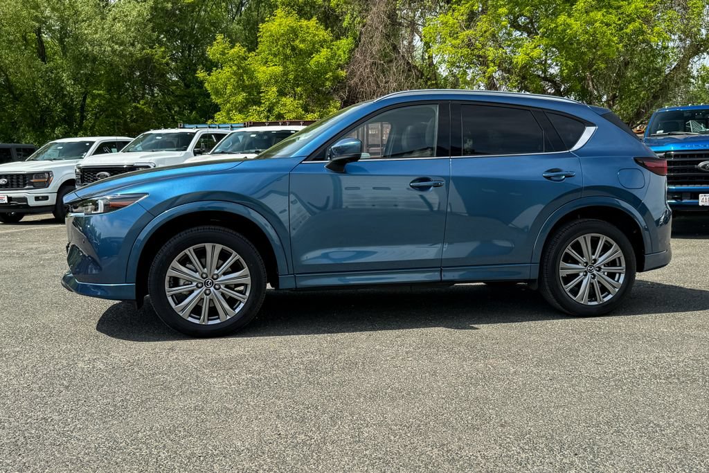 Used 2023 MAZDA CX-5 Signature AWD/4WD image 6