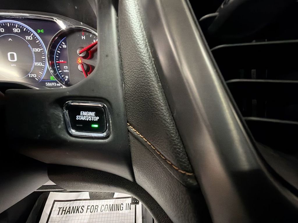 Used 2022 GMC Acadia AT4 w/ Technology Package image 17