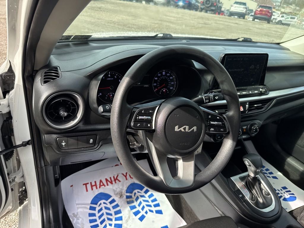 Used 2024 Kia Forte LXS image 15