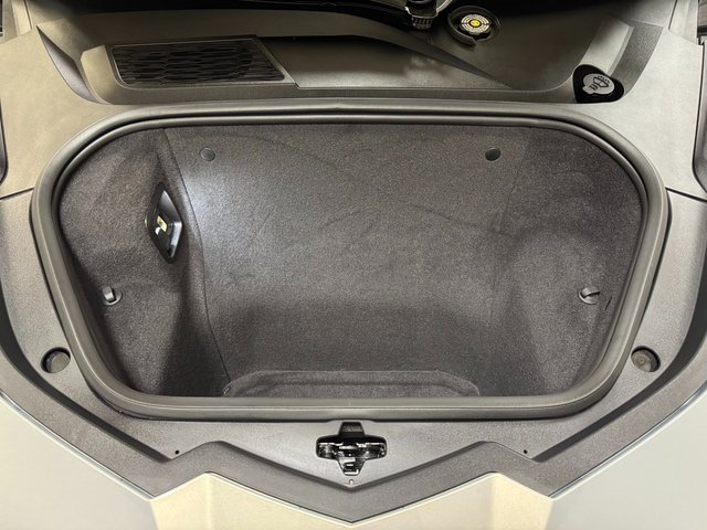 Used 2021 Chevrolet Corvette Stingray Preferred Cpe w/ Z51 Performance Package image 30