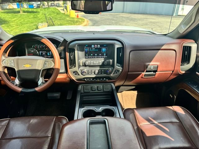 Used 2015 Chevrolet Silverado 2500 High Country w/ Duramax Plus Package AWD/4WD image 22