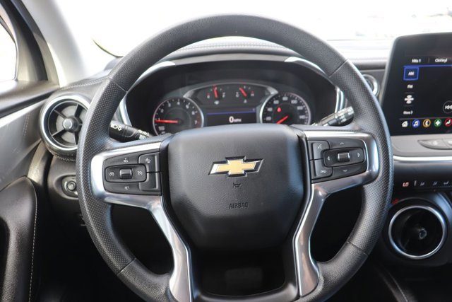 Used 2025 Chevrolet Blazer LT image 19