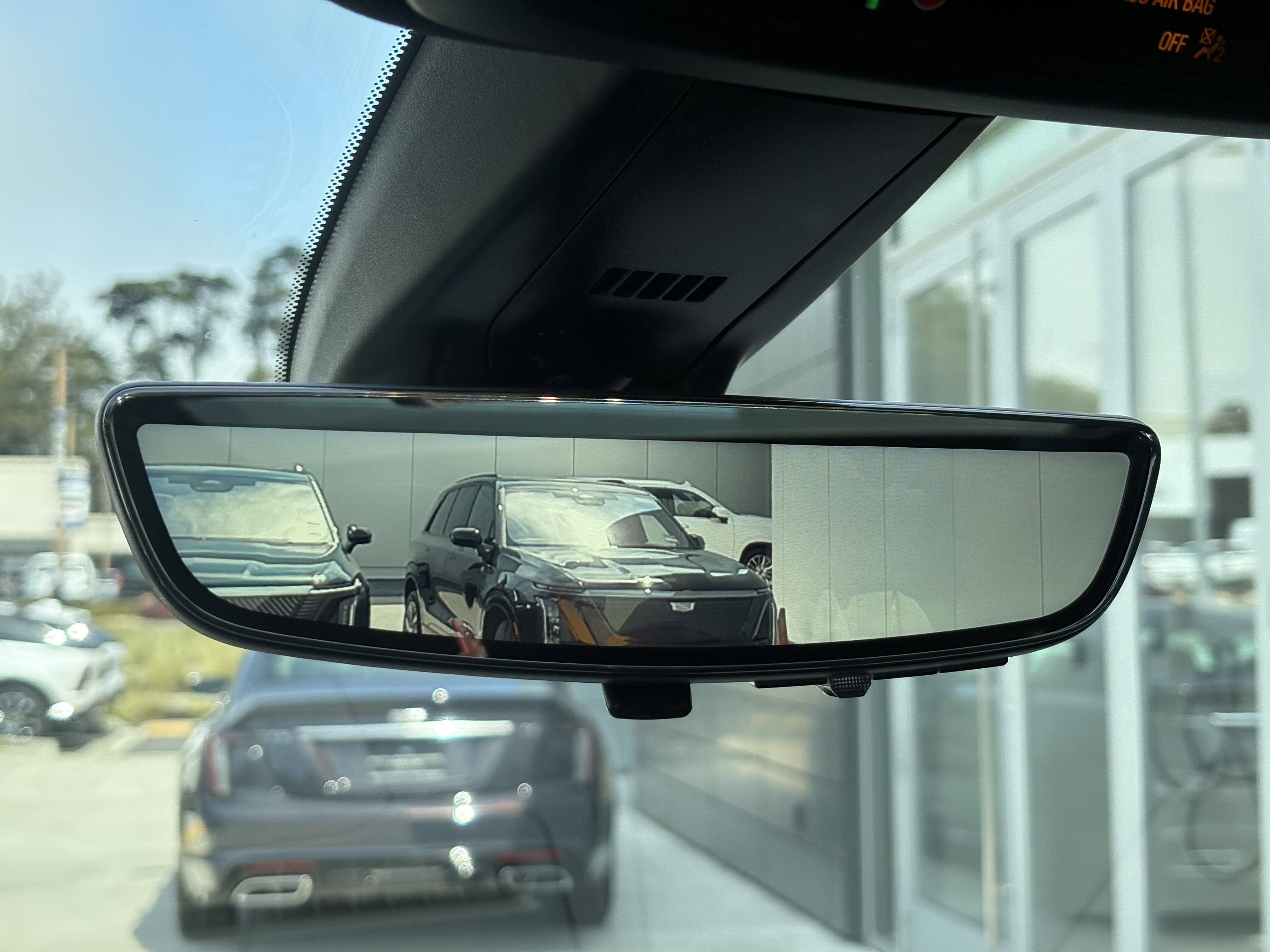 New 2025 Cadillac XT6 Premium Luxury w/ Technology Package image 35