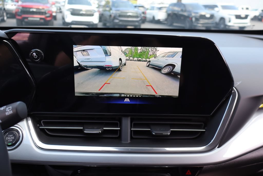 New 2026 Chevrolet Trax LT w/ LT Convenience Package FWD image 12