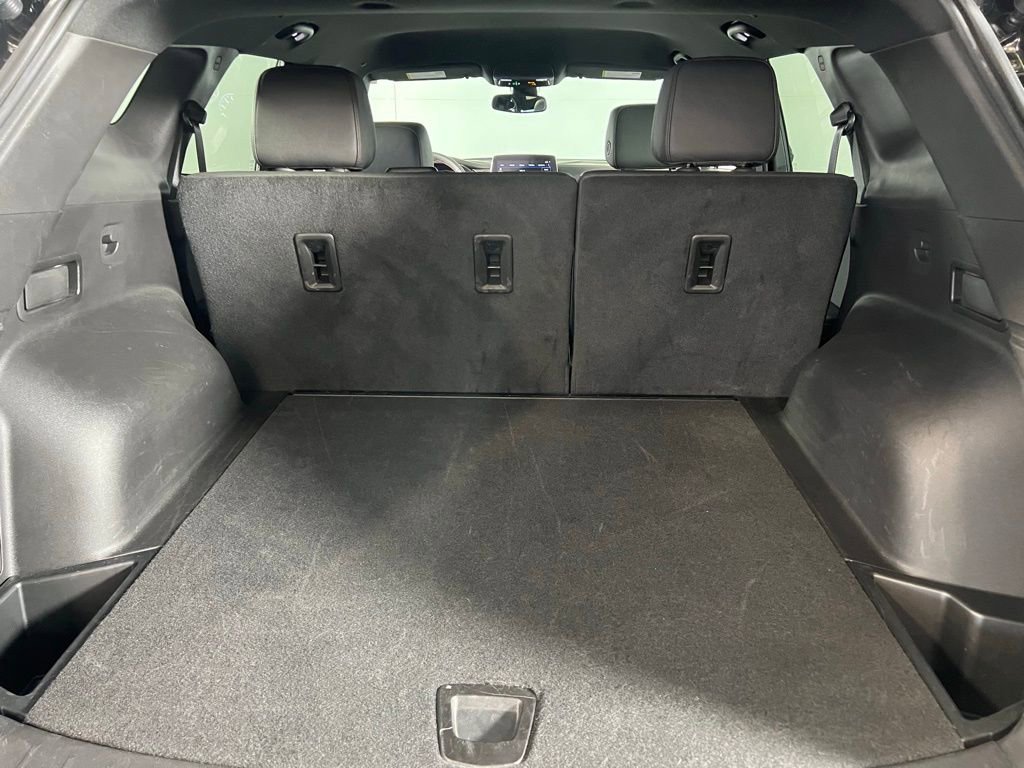 Used 2025 Chevrolet Blazer RS image 29