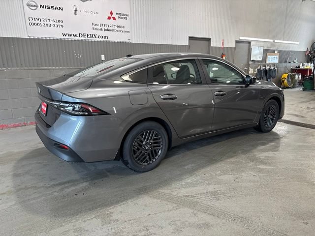 New 2026 Nissan Sentra SV FWD image 4