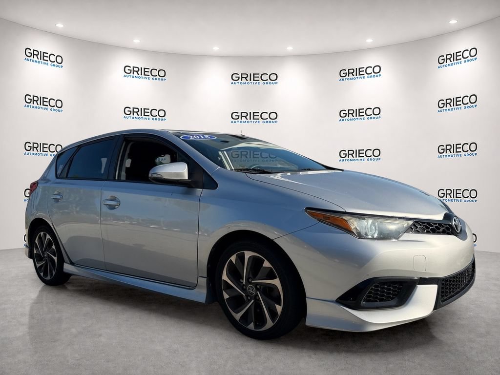 Used 2018 Toyota Corolla iM FWD image 1