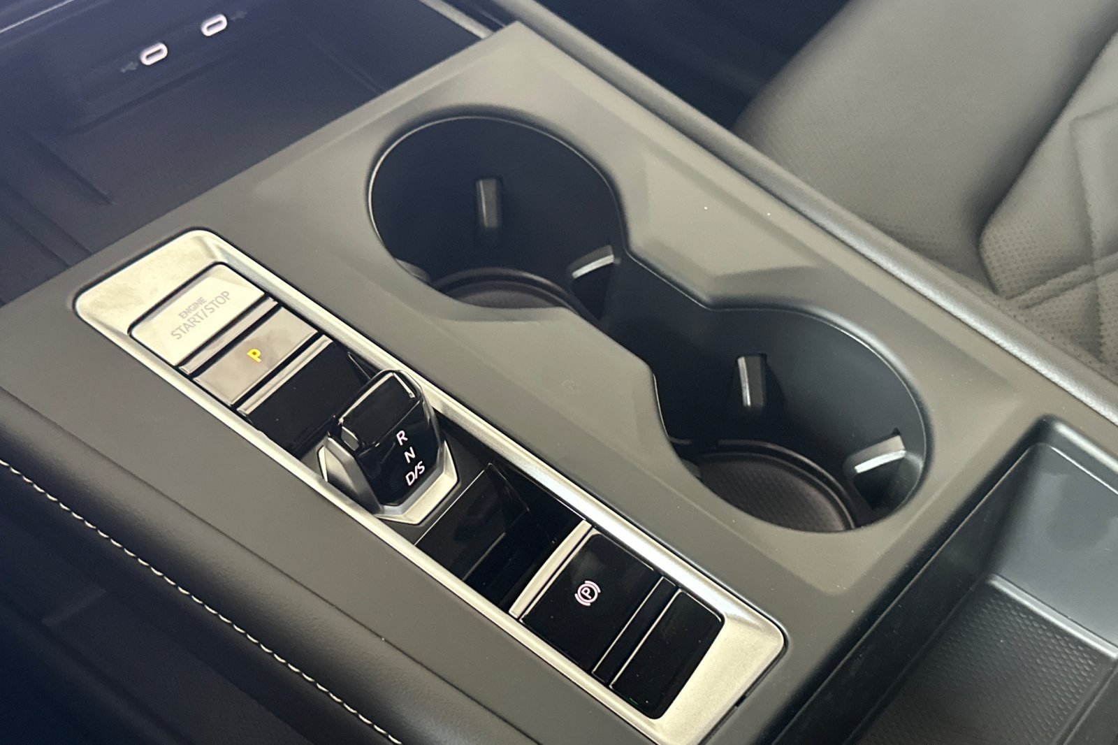 New 2026 Volkswagen Atlas SE FWD image 22