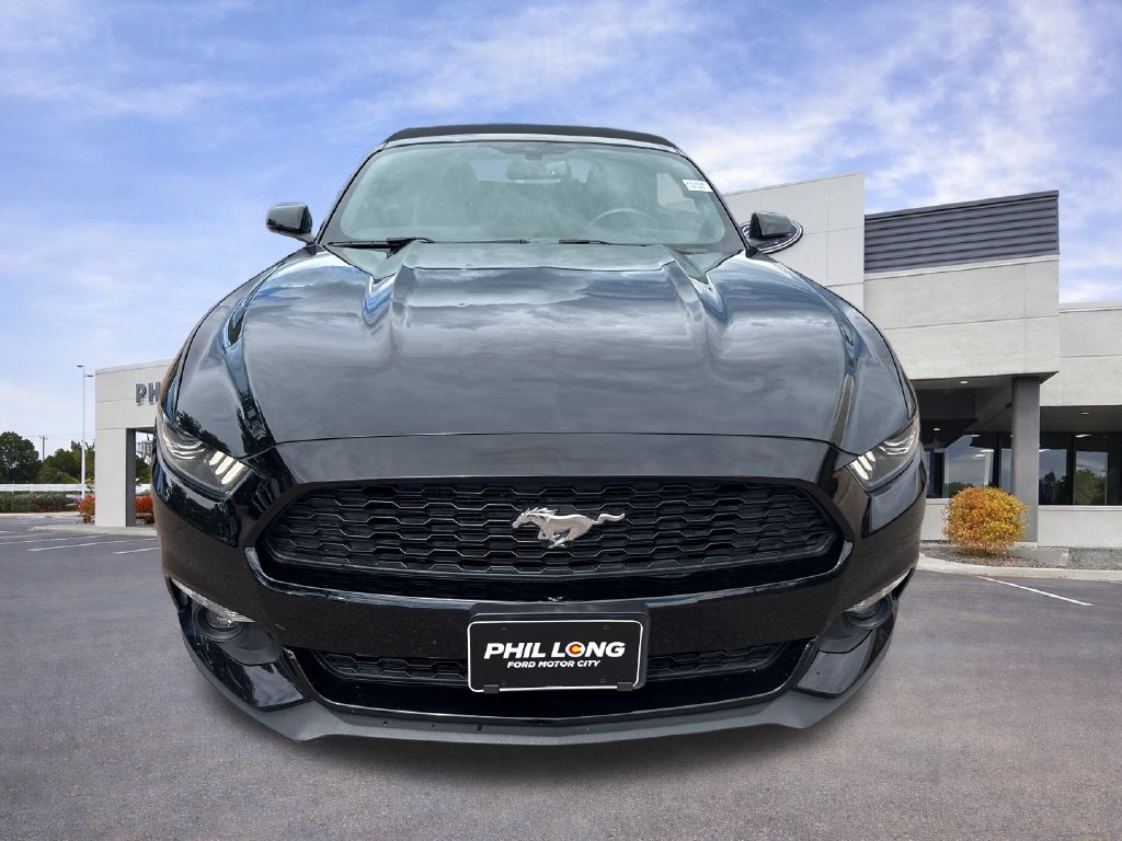 Used 2015 Ford Mustang Premium w/ Equipment Group 201A RWD image 2