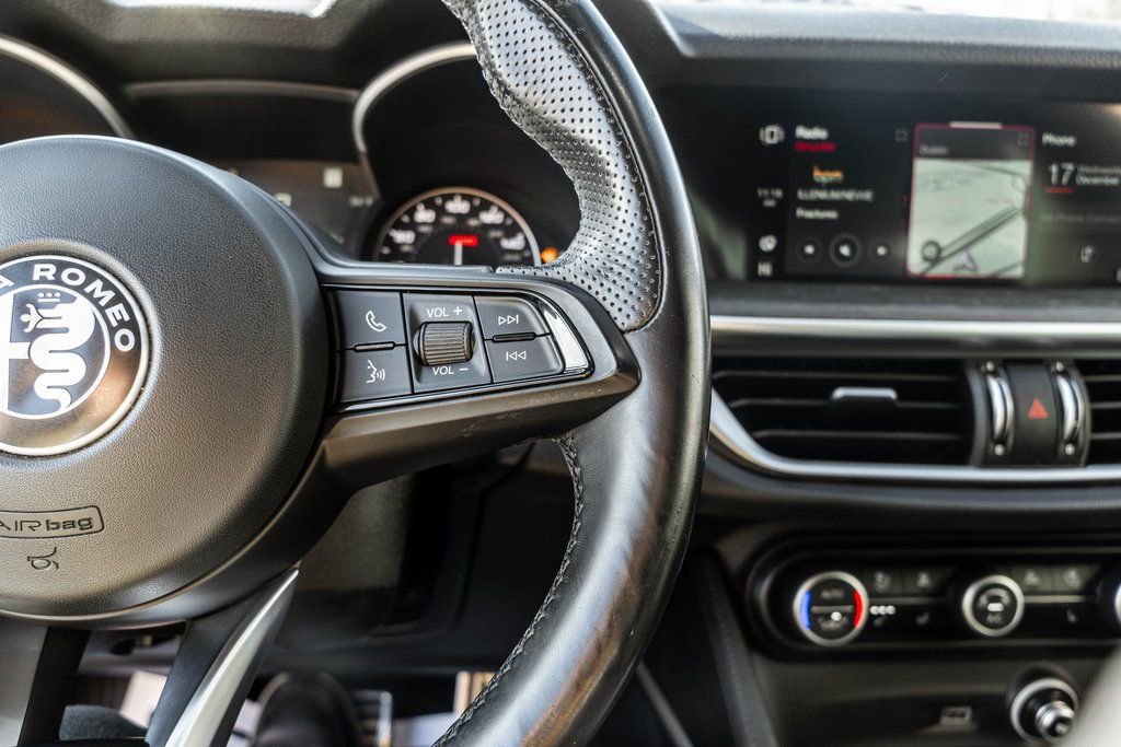 Used 2022 Alfa Romeo Stelvio Ti w/ Active Assist Plus Package image 25