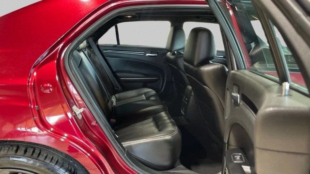 Used 2023 Chrysler 300 S image 11