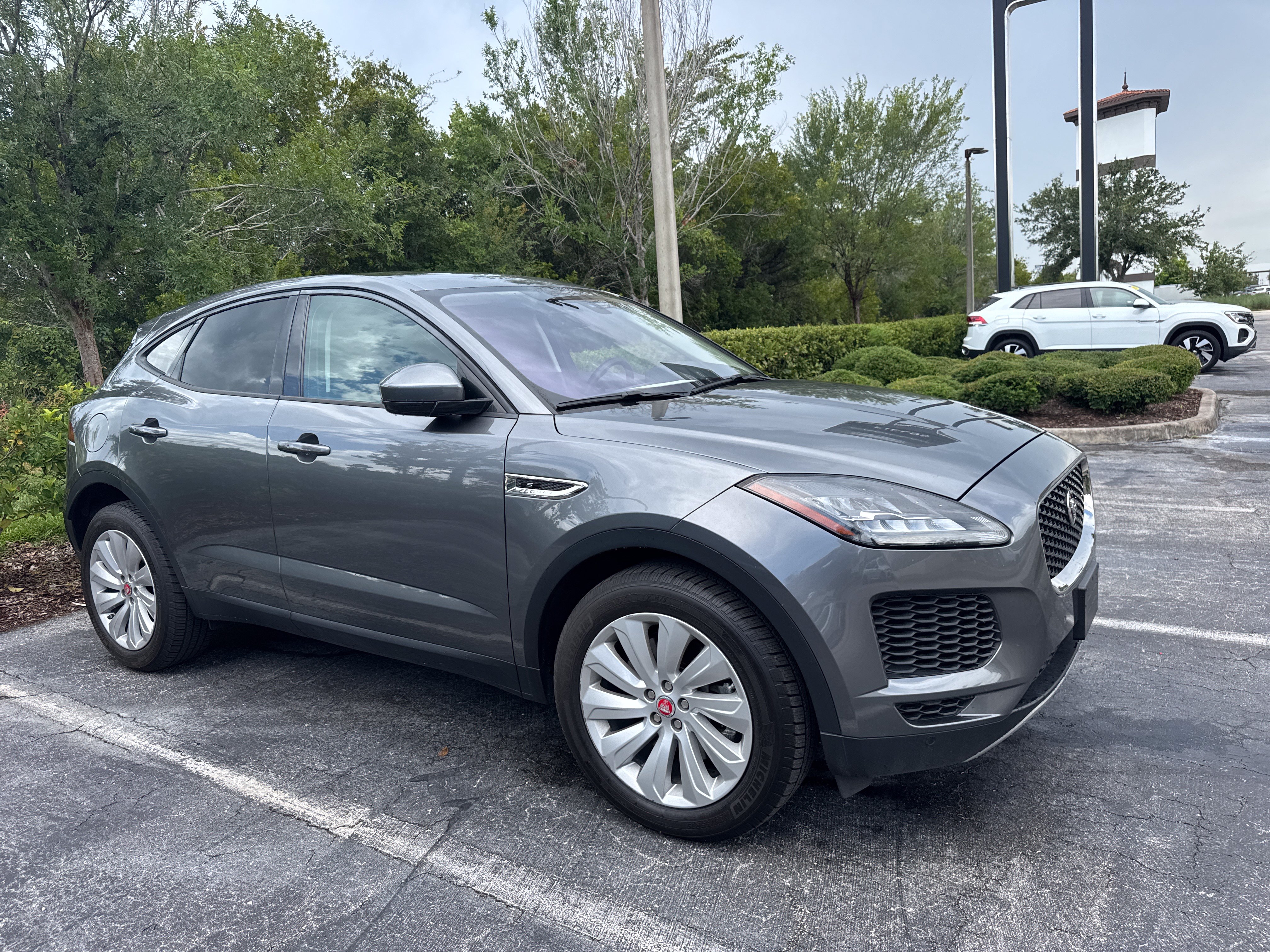 Used 2019 Jaguar E-PACE S AWD/4WD image 4