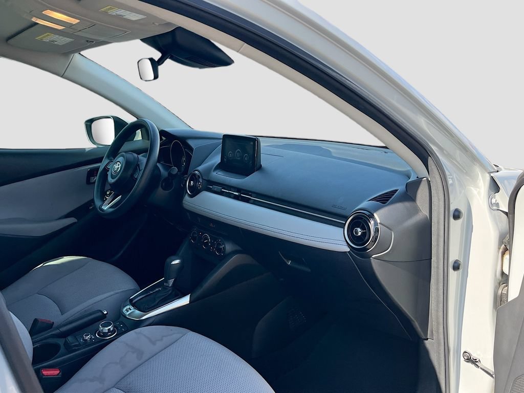 Used 2019 Toyota Yaris LE FWD image 26