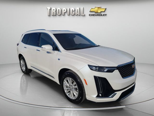 Used 2023 Cadillac XT6 Luxury FWD image 7