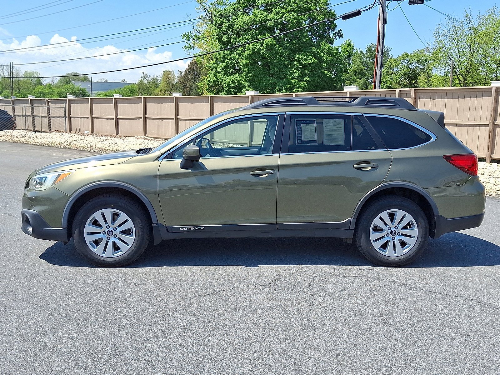 Used 2015 Subaru Outback 2.5i Premium w/ Protection Package #2 AWD/4WD image 8