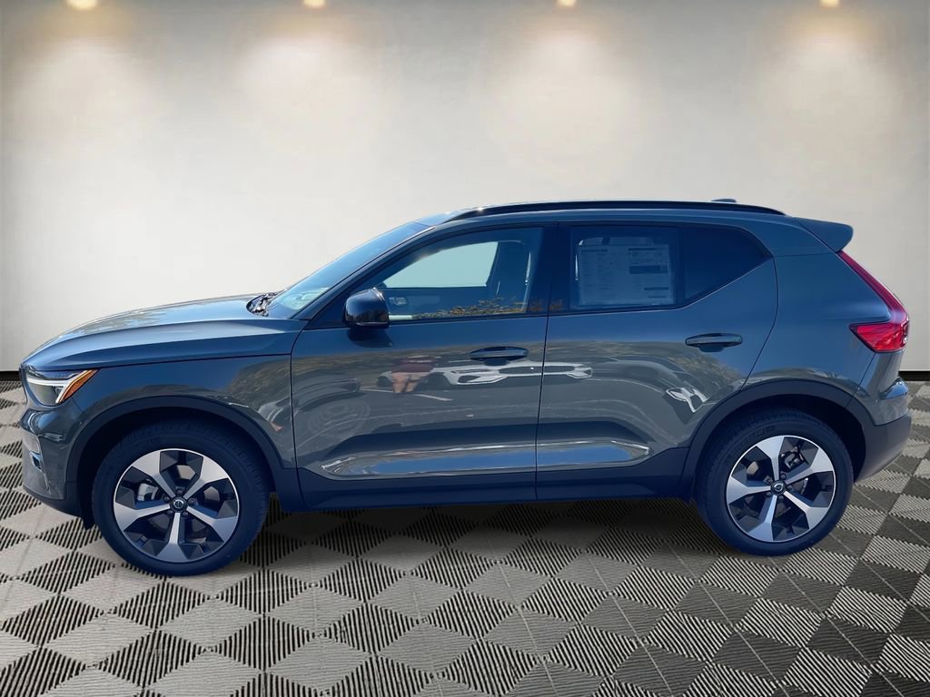 New 2026 Volvo XC40 B5 Plus w/ Protection Package Premier image 6