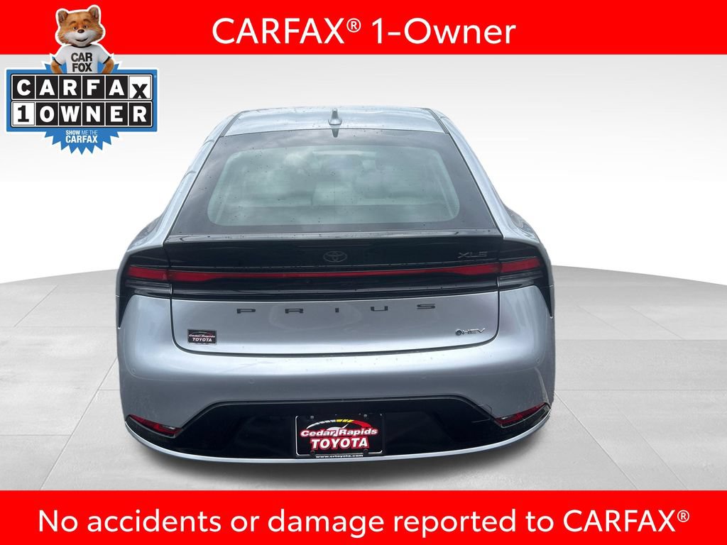 Certified 2024 Toyota Prius XLE FWD image 6