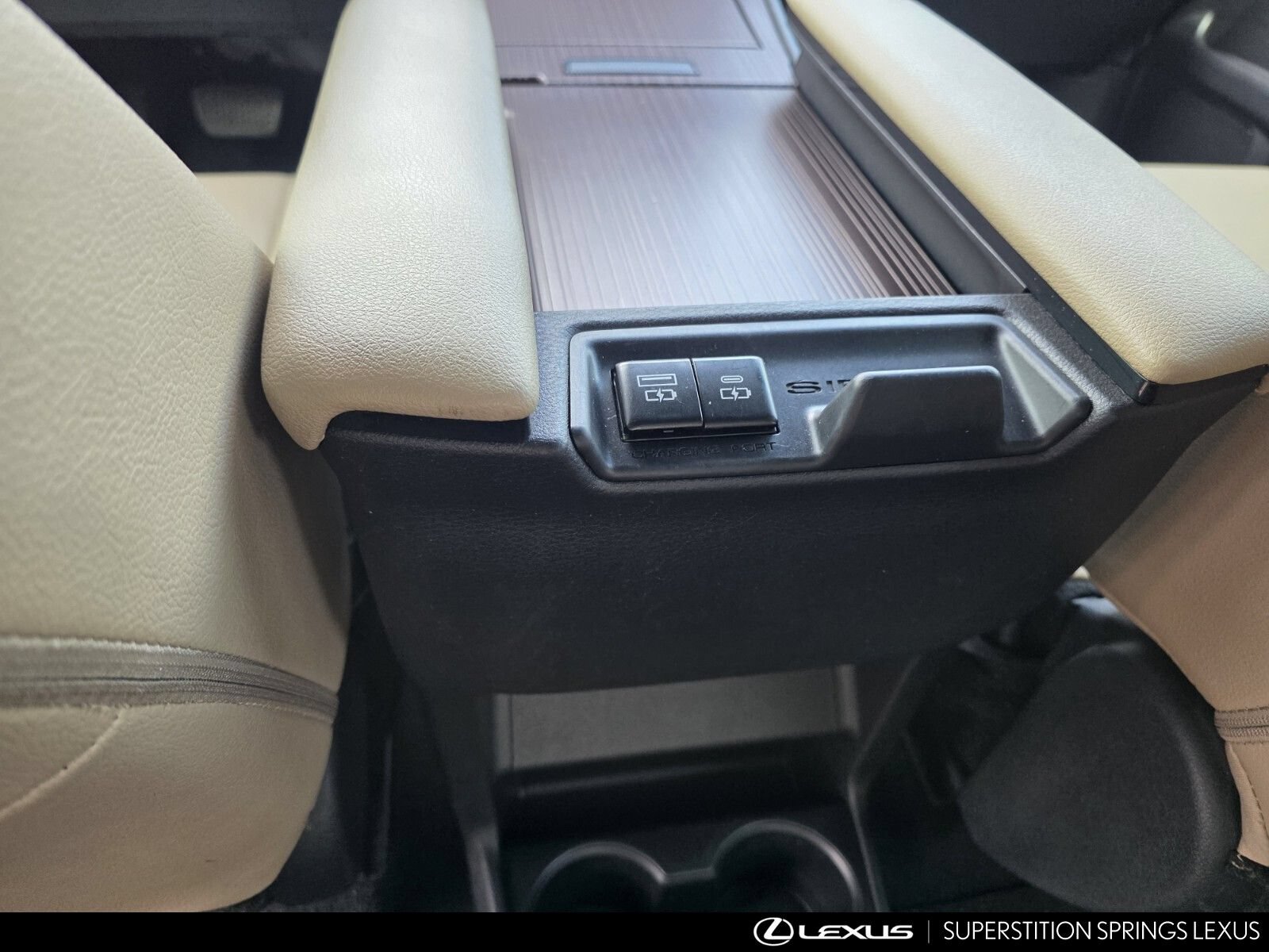 Used 2022 Toyota Sienna XLE FWD image 27