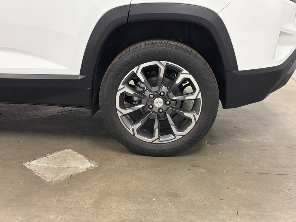 New 2027 GMC Terrain Elevation w/ Elevation Premium Package FWD image 10