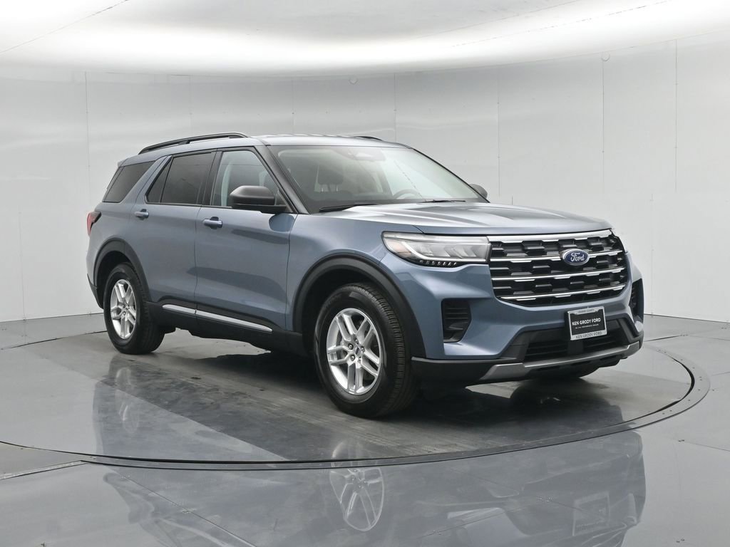 Used 2025 Ford Explorer Active image 59