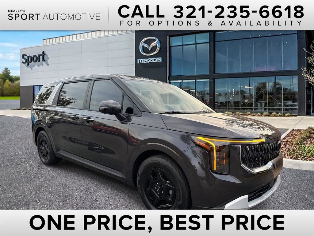 Used 2026 Kia Carnival image 1