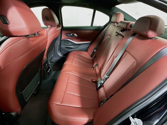 Used 2023 BMW 330i xDrive 330i xDrive w/ Driving Assistance Package image 27