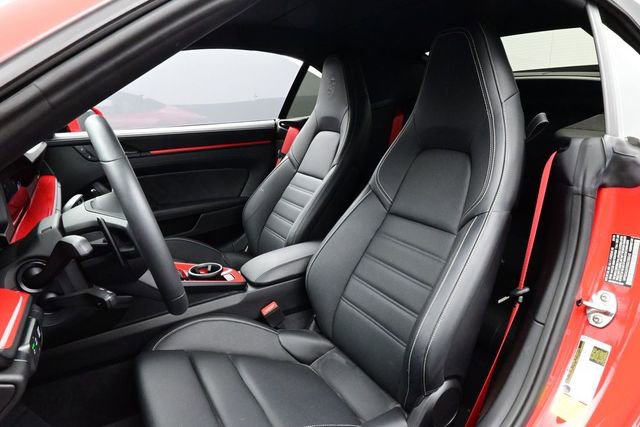 Certified 2025 Porsche 911 Carrera RWD image 5