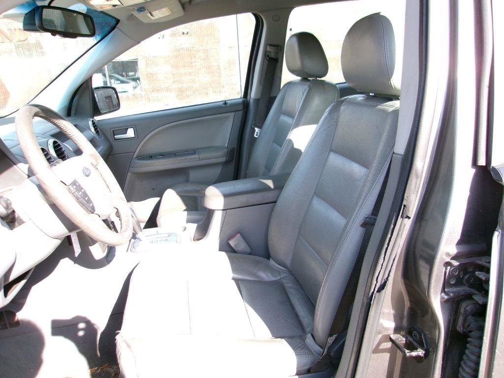 Used 2006 Ford Freestyle SEL image 7
