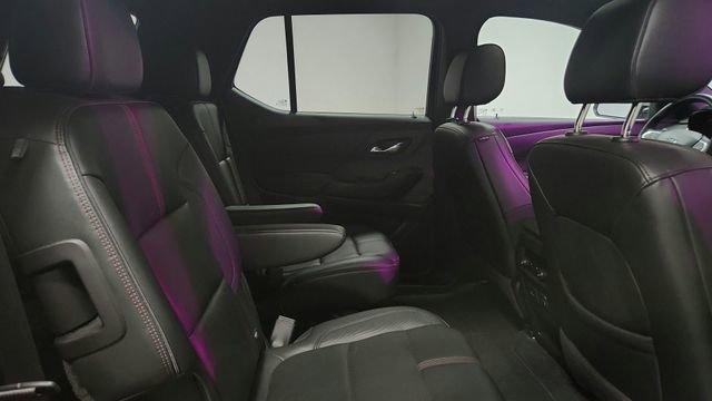 Used 2022 Chevrolet Traverse RS image 21